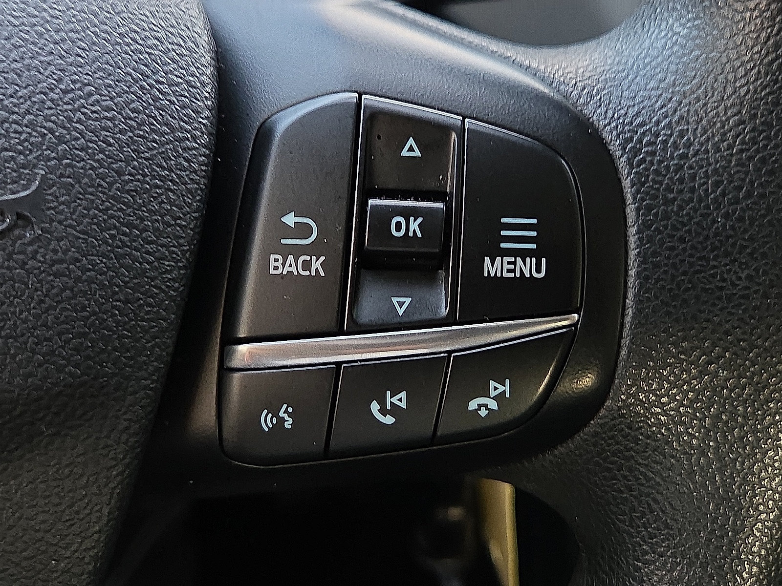 Certified 2023 Ford Maverick XLT w/ Black Appearance Package FWD image 20