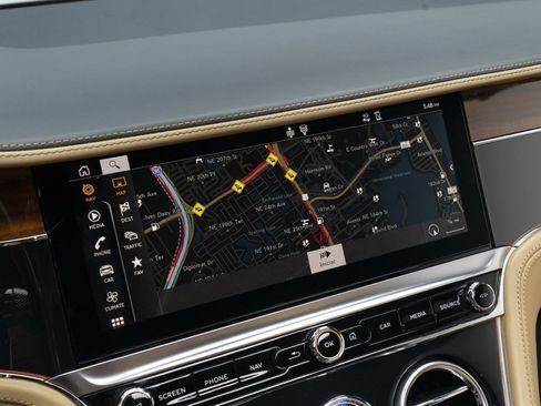 Used 2020 Bentley Continental GT image 27