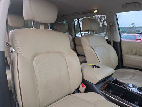 Used 2017 Nissan Armada Platinum image 13