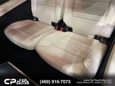 Used 2016 Mercedes-Benz GL 63 AMG 4MATIC w/ Accessory Chrome Package image 32