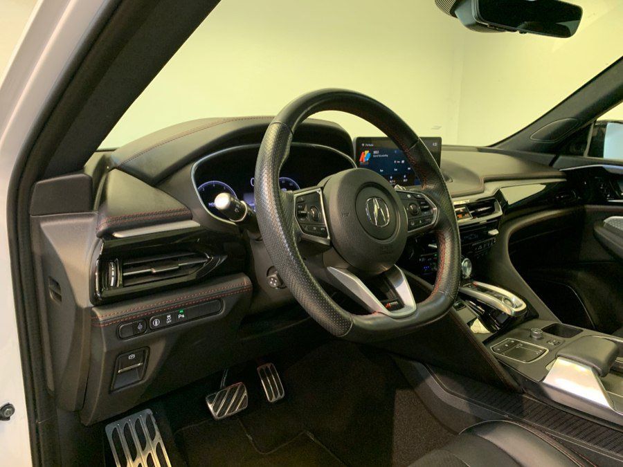 Used 2023 Acura MDX A-Spec AWD/4WD image 15