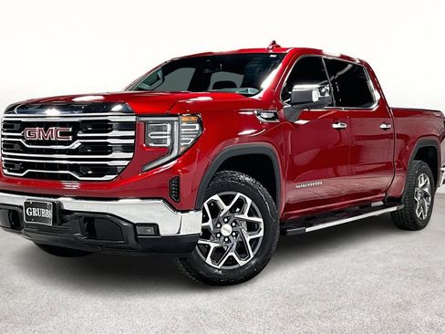 Used 2025 GMC Sierra 1500 SLT image 14