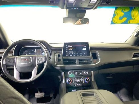 Used 2023 GMC Yukon SLE w/ Gmc Pro Safety Plus Package AWD/4WD image 10