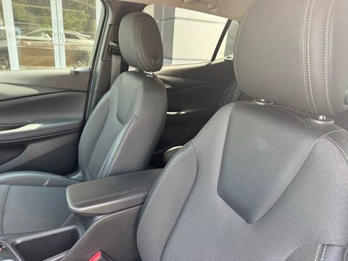 Used 2023 Buick Encore GX Select FWD image 19