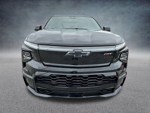 New 2024 Chevrolet Silverado EV RST image 3
