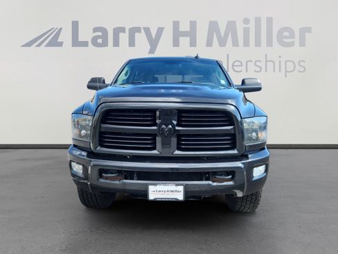 Used 2016 RAM 2500 Big Horn w/ Black Appearance Group image 8