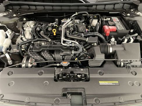 New 2025 Nissan Altima 2.5 SR w/ SR Premium Package image 11