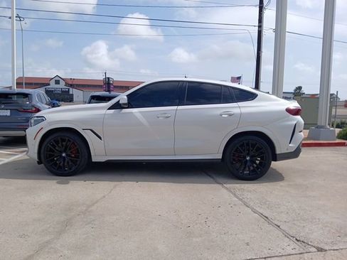 Used 2023 BMW X6 xDrive40i w/ Executive Package image 6
