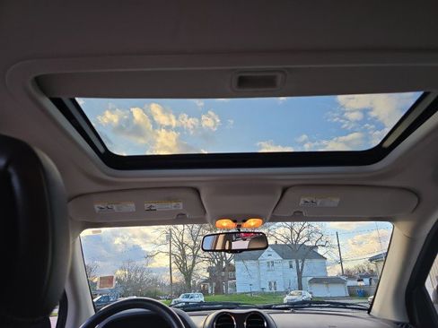 Used 2017 Jeep Compass High Altitude image 28