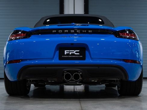 Used 2022 Porsche 718 Boxster RWD image 70