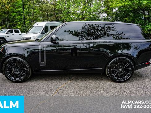 Used 2023 Land Rover Range Rover SE AWD/4WD image 7