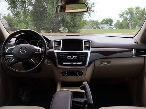 Used 2013 Mercedes-Benz ML 350 4MATIC image 16