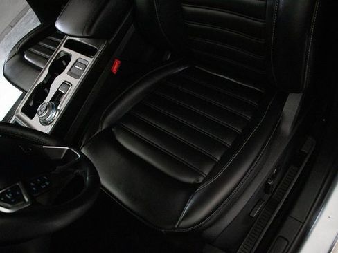 Used 2024 Ford Edge SEL image 25