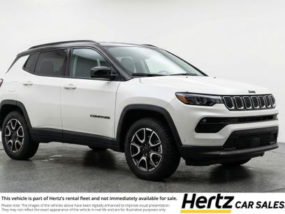 Used 2025 Jeep Compass Trailhawk