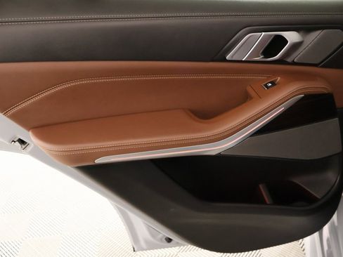 Used 2025 BMW X5 xDrive40i image 19