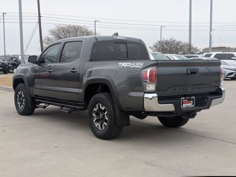 Used 2023 Toyota Tacoma TRD Off-Road image 8