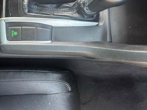 Used 2016 Honda Civic EX-L image 17
