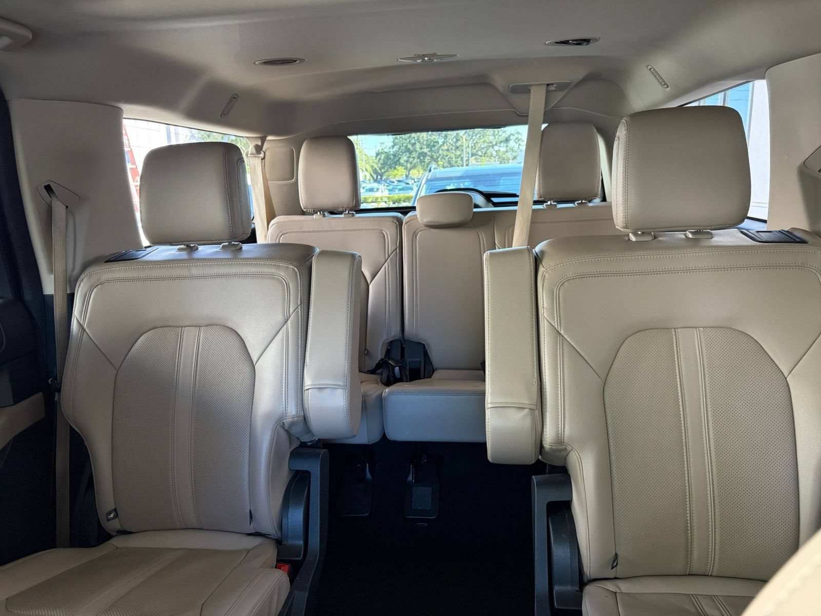 Used 2024 Ford Expedition Max Limited RWD image 41