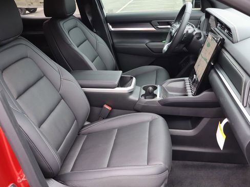 New 2026 GMC Terrain Elevation w/ Elevation Premium Package image 24