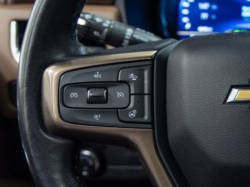 Used 2023 Chevrolet Tahoe High Country AWD/4WD image 15