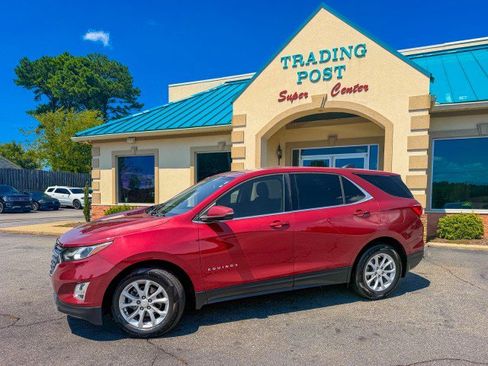 Used 2019 Chevrolet Equinox LT FWD image 3