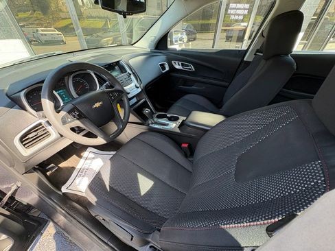 Used 2016 Chevrolet Equinox LS image 11