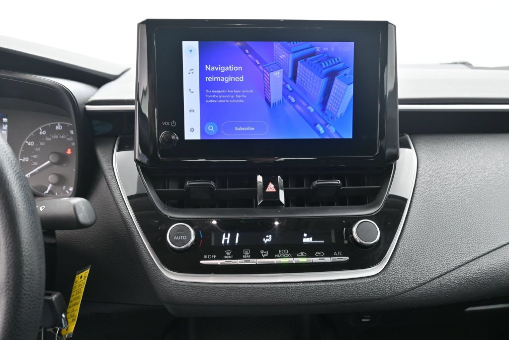 Used 2023 Toyota Corolla LE FWD image 12