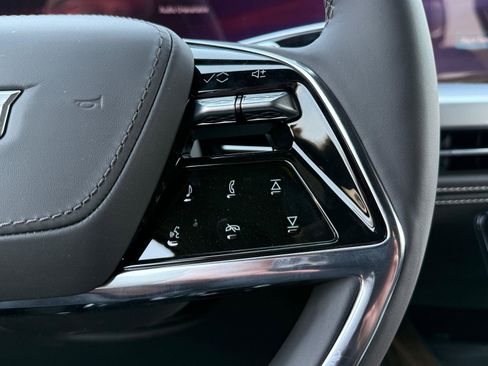 New 2026 Cadillac Escalade Platinum Sport AWD/4WD image 21
