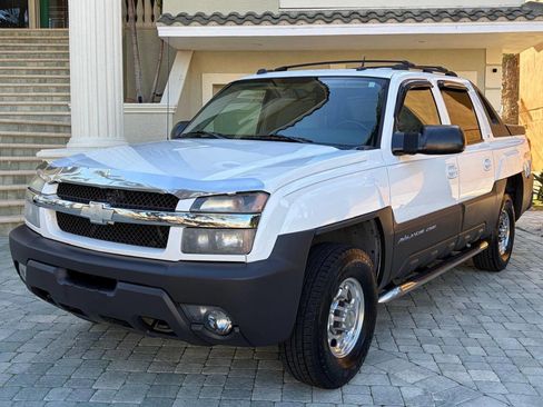 Used 2005 Chevrolet Avalanche 2500 w/ Preferred Equipment Group image 25
