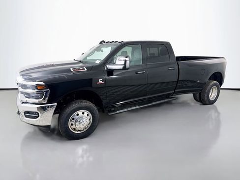 New 2026 RAM 3500 Tradesman AWD/4WD image 3