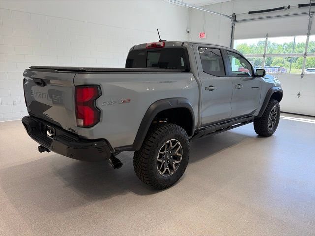 New 2026 Chevrolet Colorado ZR2 w/ Technology Package AWD/4WD image 6