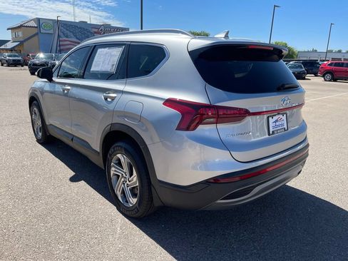 Used 2023 Hyundai Santa Fe SEL FWD image 3