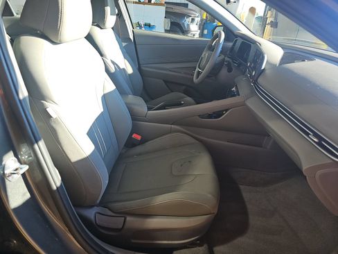 Used 2026 Hyundai Elantra Sport w/ Cargo Package FWD image 10