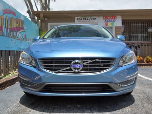 Used 2014 Volvo S60 T5 image 2