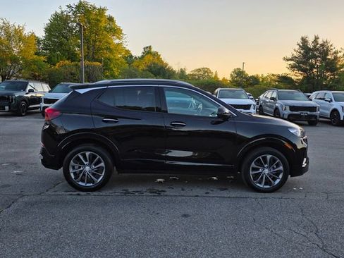 Used 2023 Buick Encore GX Essence w/ Sport Touring Package AWD/4WD image 9