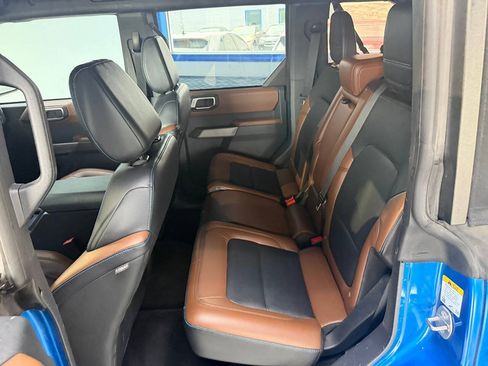 Used 2021 Ford Bronco Outer Banks AWD/4WD image 17