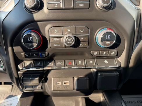 Certified 2023 Chevrolet Silverado 2500 LTZ AWD/4WD image 22