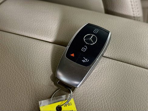 Used 2022 Mercedes-Benz GLC 300 4MATIC image 44