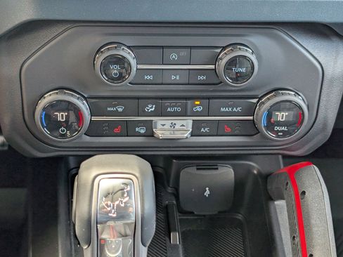 New 2026 Ford Bronco Heritage Edition AWD/4WD image 19