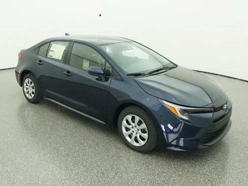 New 2026 Toyota Corolla LE image 29