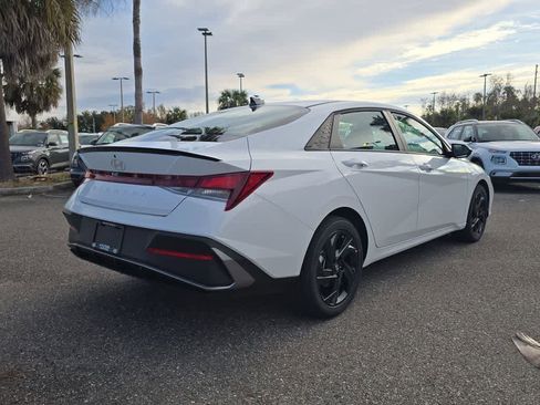 New 2026 Hyundai Elantra Sport image 6