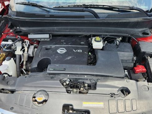 Used 2016 Nissan Pathfinder Platinum FWD image 28