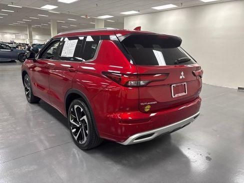Used 2024 Mitsubishi Outlander SEL FWD image 5