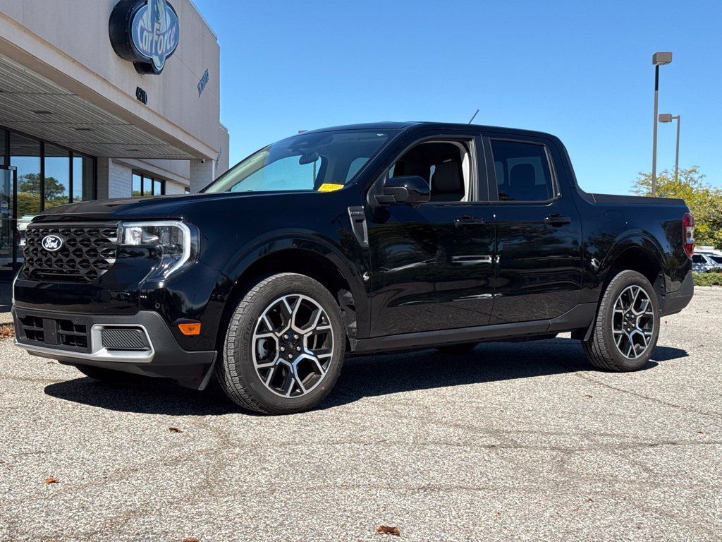 Used 2025 Ford Maverick Lariat AWD/4WD image 19