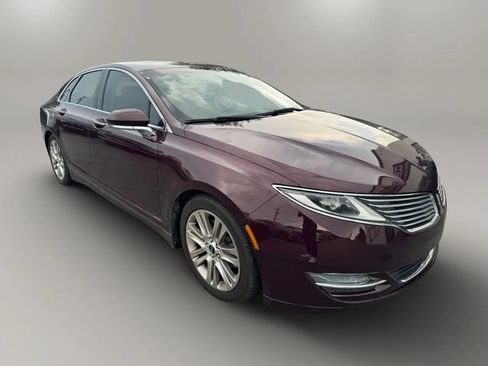 Used 2013 Lincoln MKZ FWD image 8