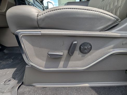 New 2025 Ford F250 Platinum w/ Platinum Plus Package image 21