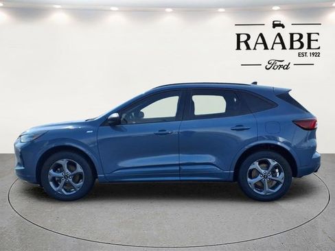 Used 2023 Ford Escape ST-Line image 4