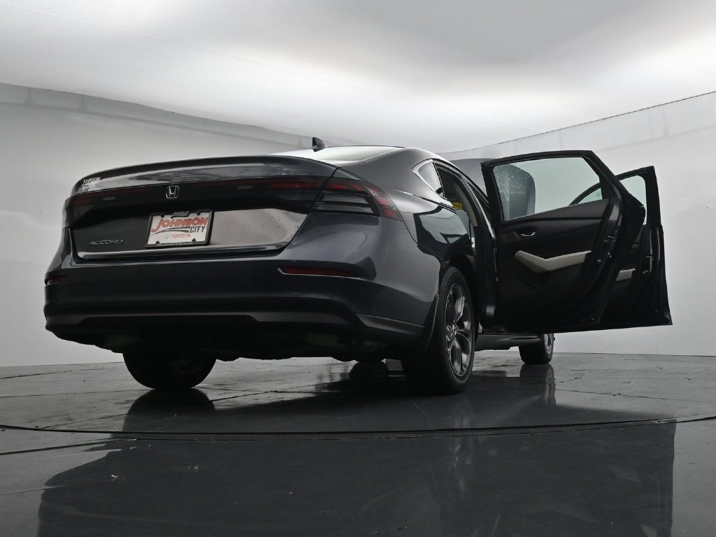 Used 2024 Honda Accord EX image 44