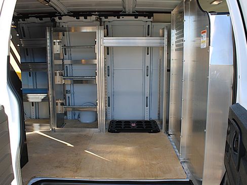 Used 2025 Chevrolet Express 2500 Extended w/ Communications Package image 8