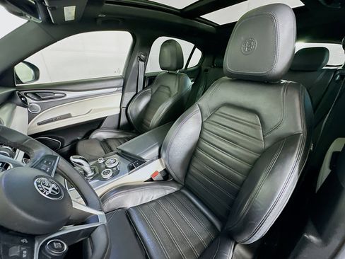 Used 2019 Alfa Romeo Stelvio Ti Sport w/ Quick Order Package 22S Sport image 13